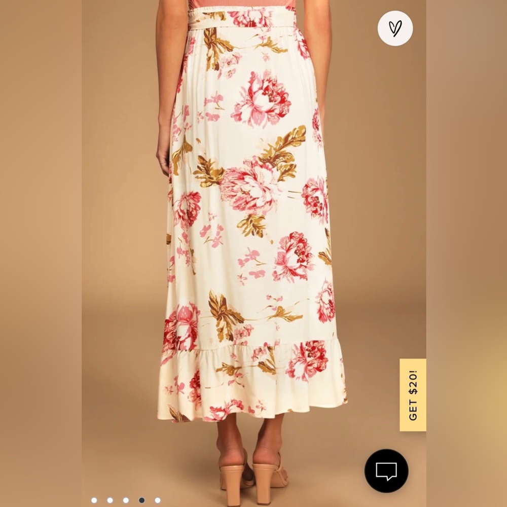 ❤️Lulu's Floral High Low Skirt in Cream and Pink - Picture 3 of 5